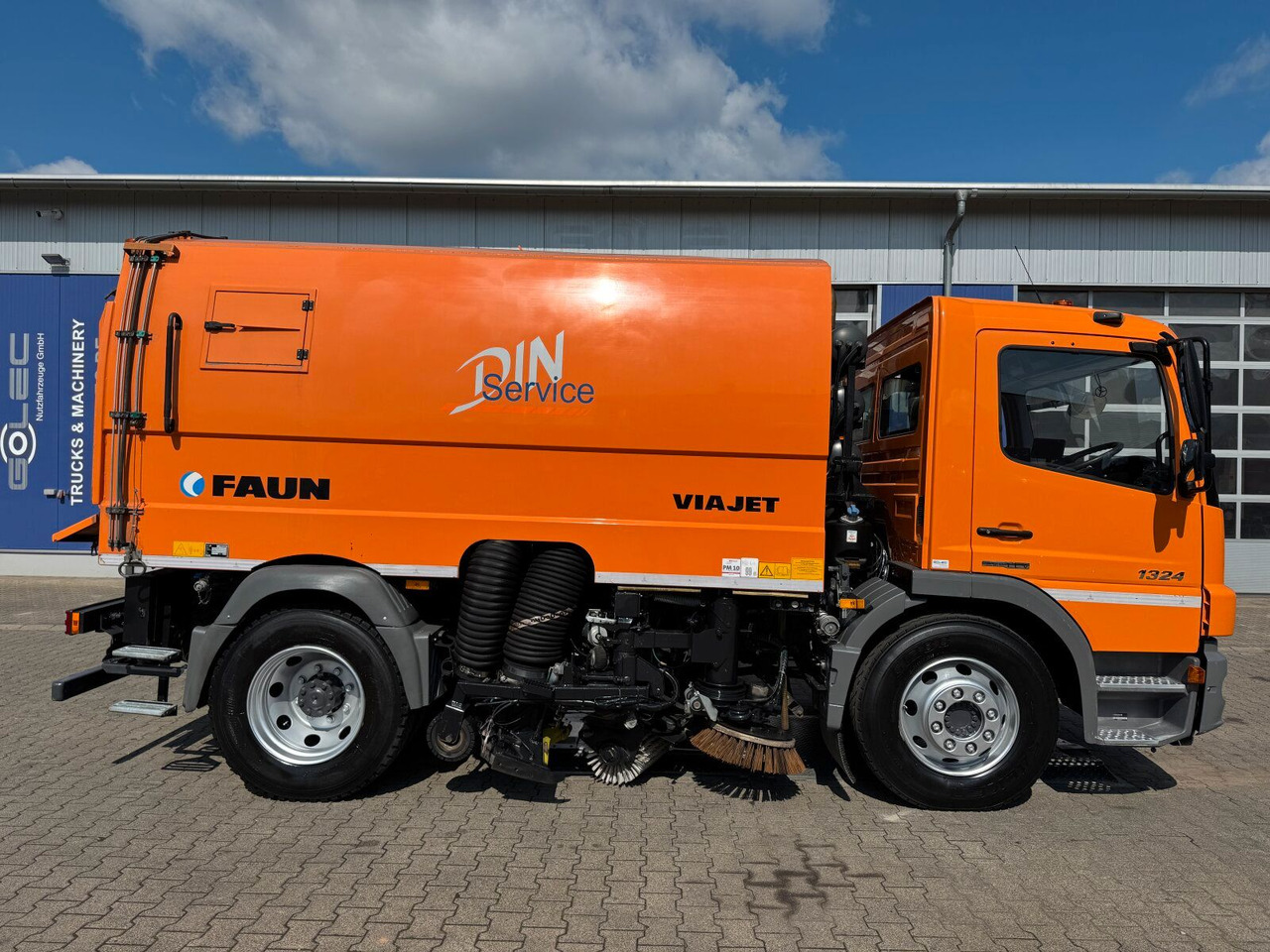 Mercedes-Benz ATEGO 1324 4x2 Kehrmaschine FAUN Viajet 6R/H - Feiebil: bilde 3 Mercedes-Benz ATEGO 1324 4x2 Kehrmaschine FAUN Viajet 6R/H - Feiebil: bilde 3