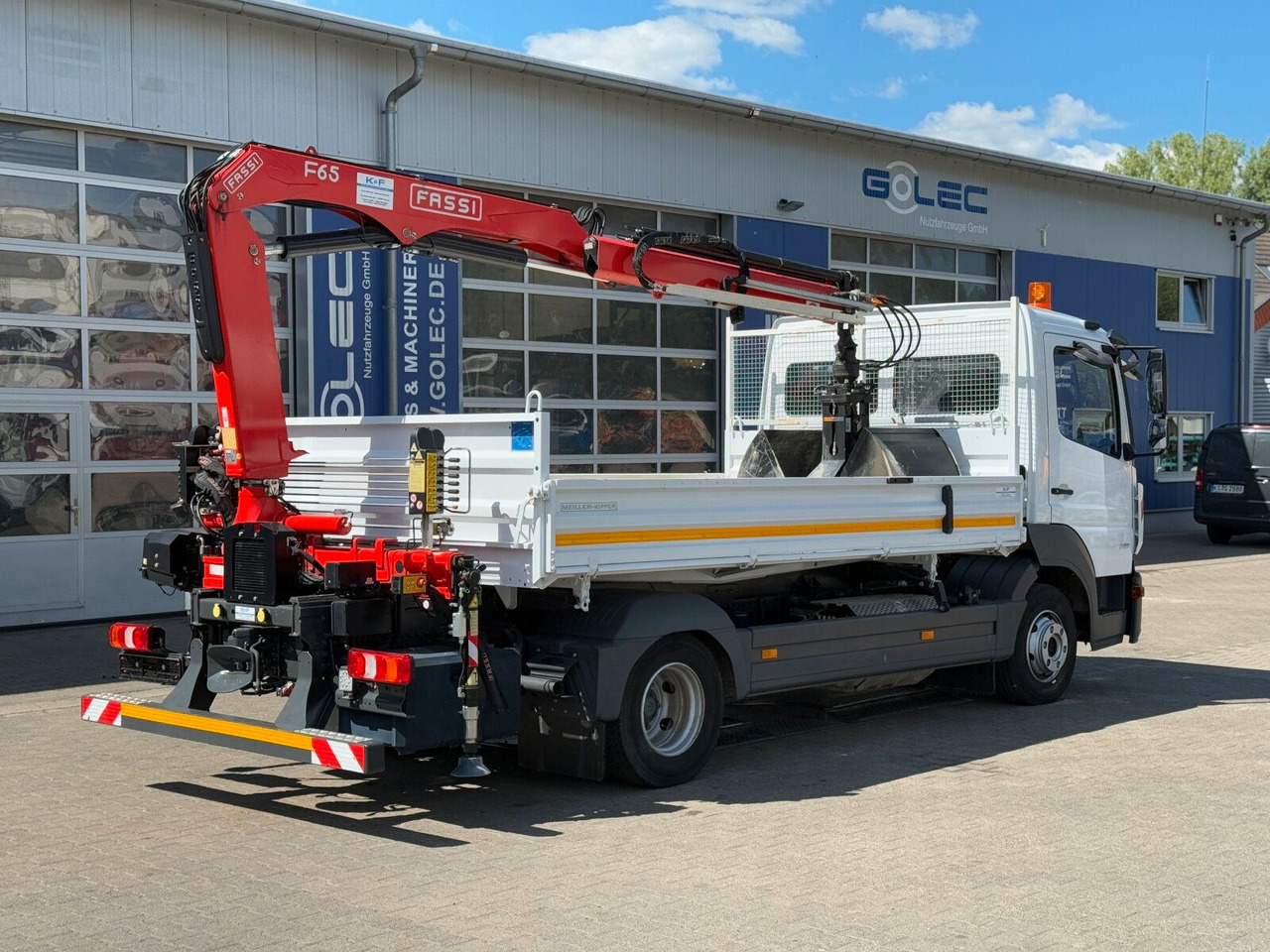 Mercedes-Benz ATEGO 818 4x2 Euro 6 Kipper Kran FASSI F65B.0.22 - Kranbil: bilde 5 Mercedes-Benz ATEGO 818 4x2 Euro 6 Kipper Kran FASSI F65B.0.22 - Kranbil: bilde 5