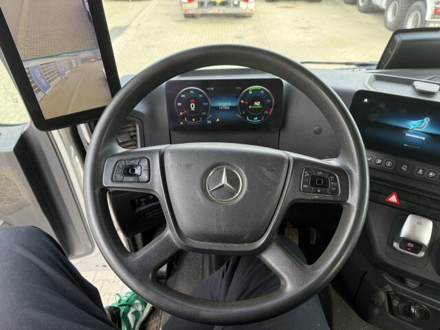 Mercedes-Benz Arocs 3246 8x4 Abrollkipper Kran Palfinger 19001 - Krokbil, Kranbil: bilde 4 Mercedes-Benz Arocs 3246 8x4 Abrollkipper Kran Palfinger 19001 - Krokbil, Kranbil: bilde 4
