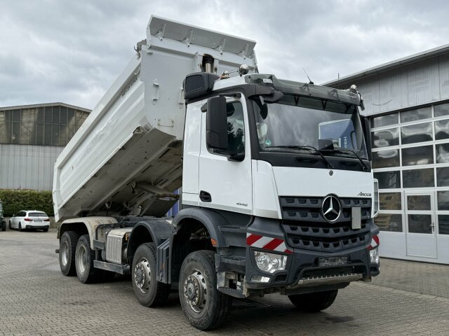 Leie Mercedes-Benz Arocs 4145 8x8 Muldenkipper MEILLER Mercedes-Benz Arocs 4145 8x8 Muldenkipper MEILLER: bilde 13 Leie Mercedes-Benz Arocs 4145 8x8 Muldenkipper MEILLER Mercedes-Benz Arocs 4145 8x8 Muldenkipper MEILLER: bilde 13