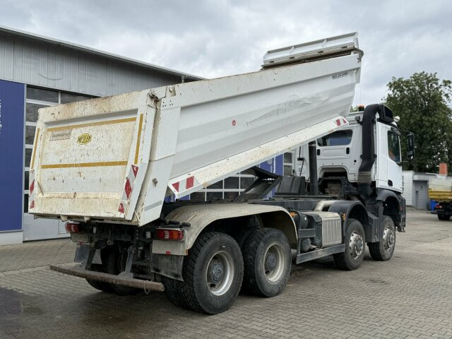 Leie Mercedes-Benz Arocs 4145 8x8 Muldenkipper MEILLER Mercedes-Benz Arocs 4145 8x8 Muldenkipper MEILLER: bilde 15 Leie Mercedes-Benz Arocs 4145 8x8 Muldenkipper MEILLER Mercedes-Benz Arocs 4145 8x8 Muldenkipper MEILLER: bilde 15