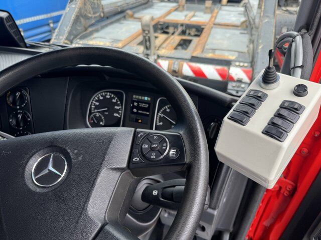 Mercedes-Benz Atego 1324 4x2 Kehrmaschine BROCK HD Anlage - Feiebil: bilde 3 Mercedes-Benz Atego 1324 4x2 Kehrmaschine BROCK HD Anlage - Feiebil: bilde 3