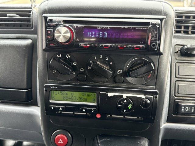 Mitsubishi Canter FUSO Kehrmaschine BROCK SL140 4 m³ - Feiebil: bilde 4 Mitsubishi Canter FUSO Kehrmaschine BROCK SL140 4 m³ - Feiebil: bilde 4