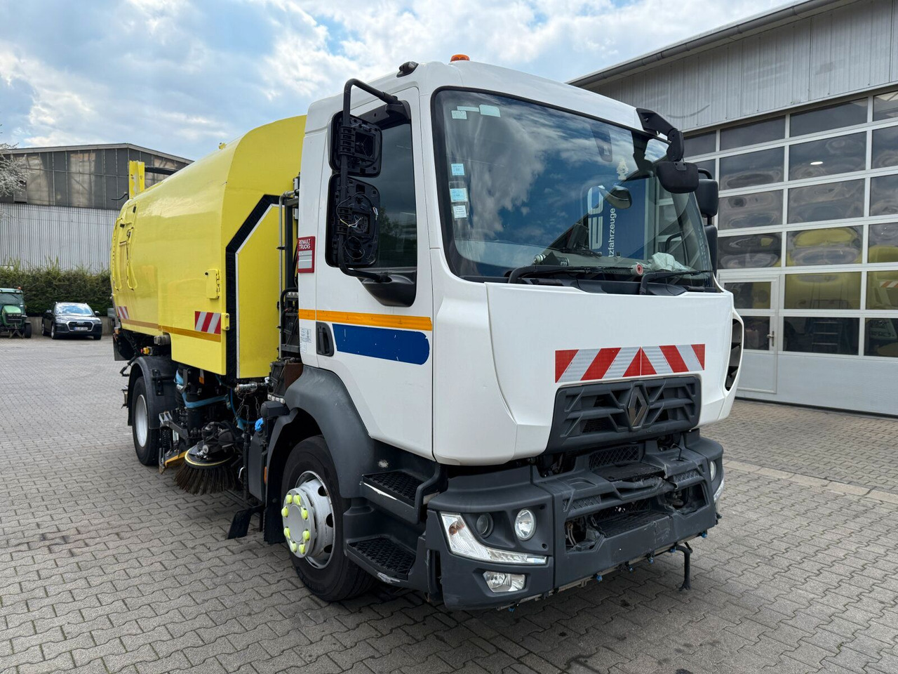 Renault Kehrmaschine Euro 6 SEMAT 6 m³ - Feiebil: bilde 1 Renault Kehrmaschine Euro 6 SEMAT 6 m³ - Feiebil: bilde 1