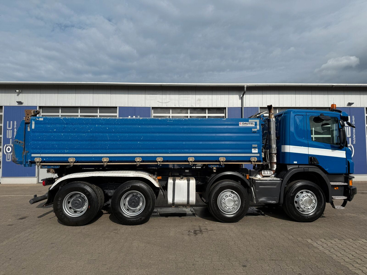 Scania P 410 8x4 Dreiseitenkipper DAUTEL - Tippbil: bilde 3 Scania P 410 8x4 Dreiseitenkipper DAUTEL - Tippbil: bilde 3