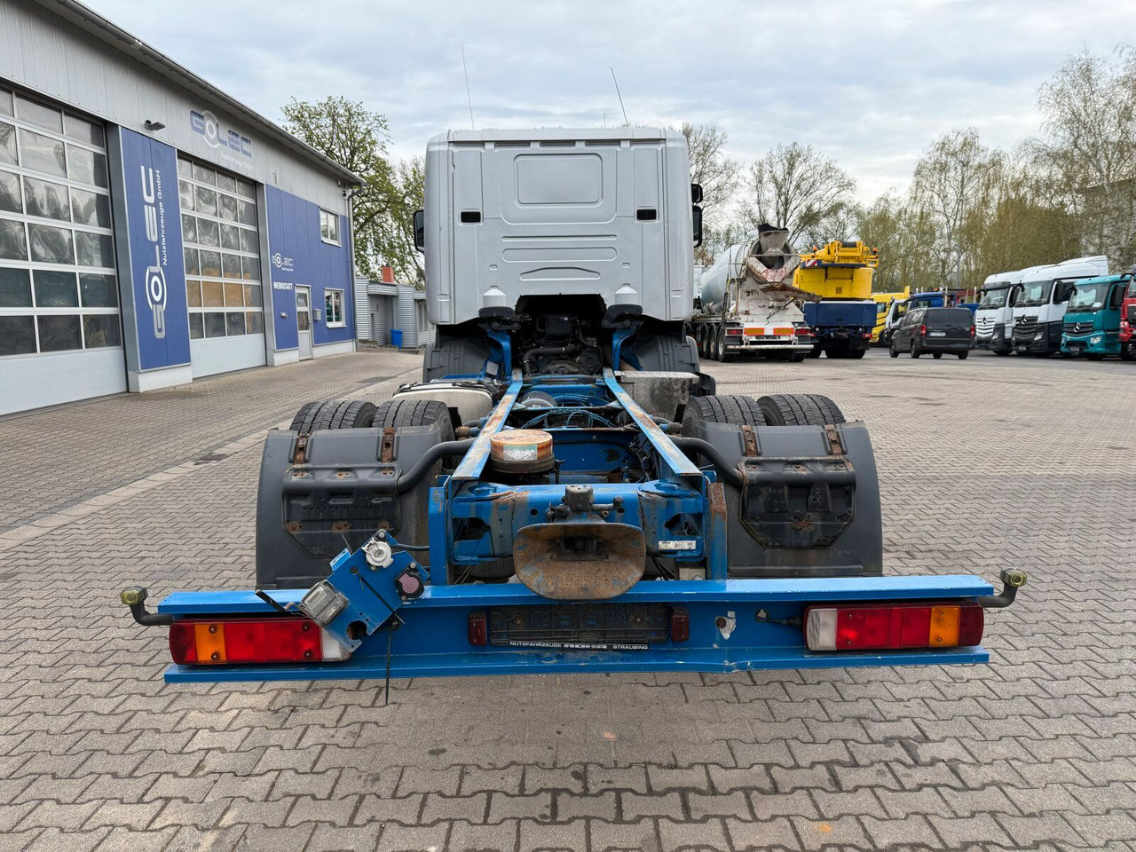 Scania R 420 Tankwagen ADR Fahrgestell Retarder Volluft - Tankbil: bilde 4 Scania R 420 Tankwagen ADR Fahrgestell Retarder Volluft - Tankbil: bilde 4