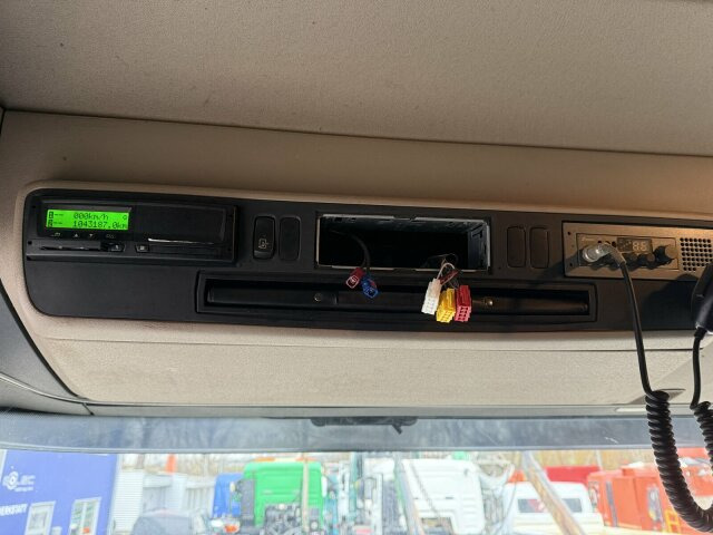 Scania R560 6x4 Holztransport Kran LOGLIFT HIAB 140S79R - Tømmerbil, Kranbil: bilde 5 Scania R560 6x4 Holztransport Kran LOGLIFT HIAB 140S79R - Tømmerbil, Kranbil: bilde 5