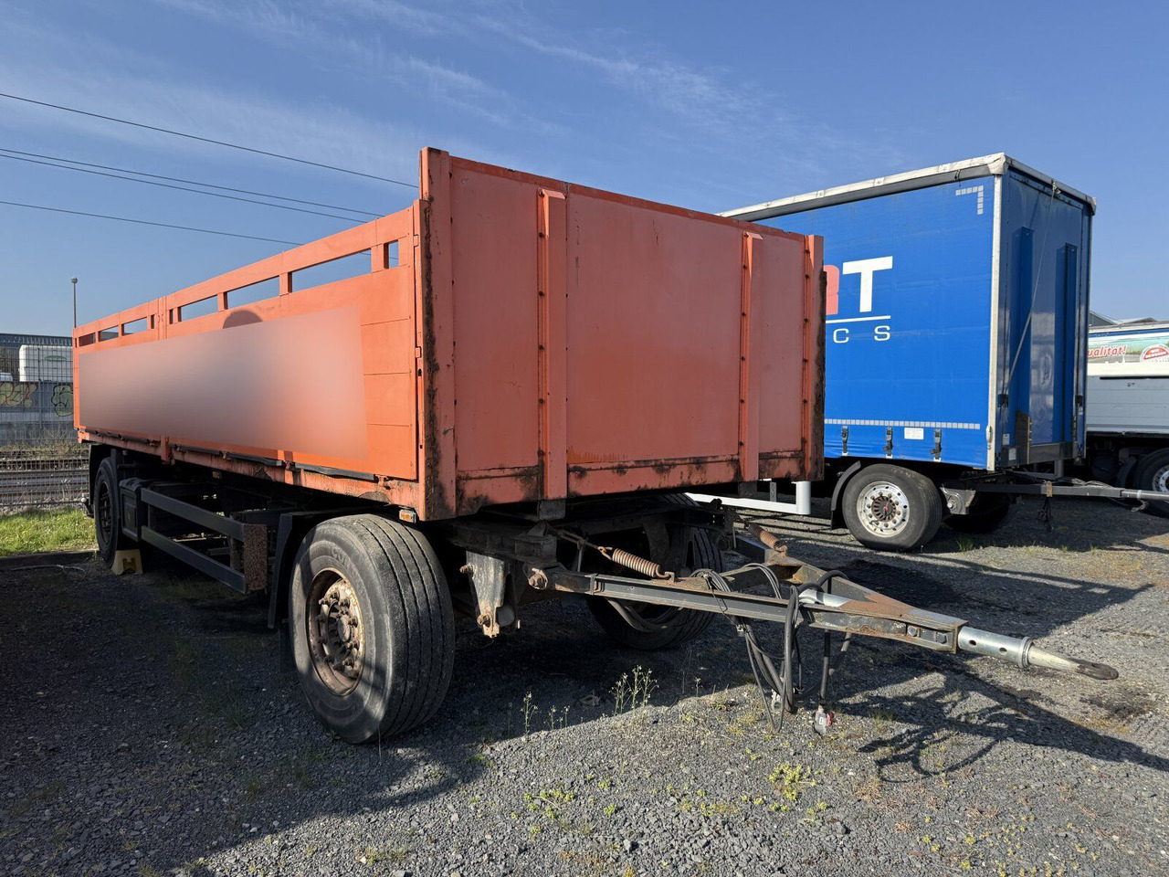 Schmitz Cargobull Gotha AFG 18 Baustoffanhänger 2 Achse - Planhenger/ Flathenger: bilde 1 Schmitz Cargobull Gotha AFG 18 Baustoffanhänger 2 Achse - Planhenger/ Flathenger: bilde 1
