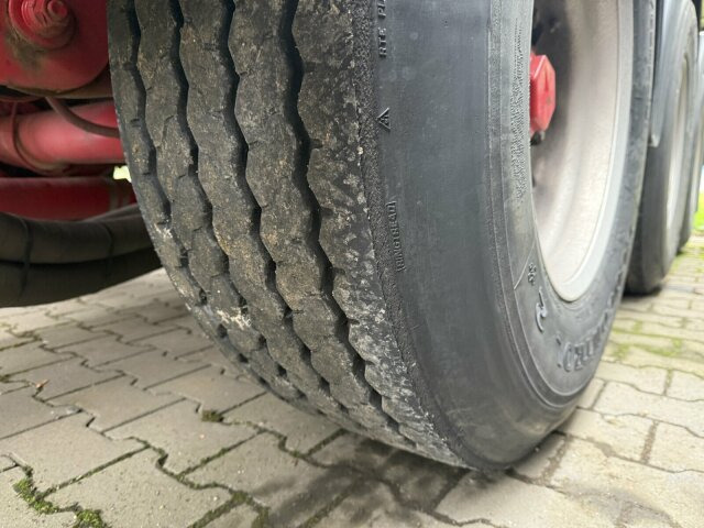 Spitzer SF 2754 / 4P liegend Silo 55 m3 - Bulktrailer: bilde 4 Spitzer SF 2754 / 4P liegend Silo 55 m3 - Bulktrailer: bilde 4