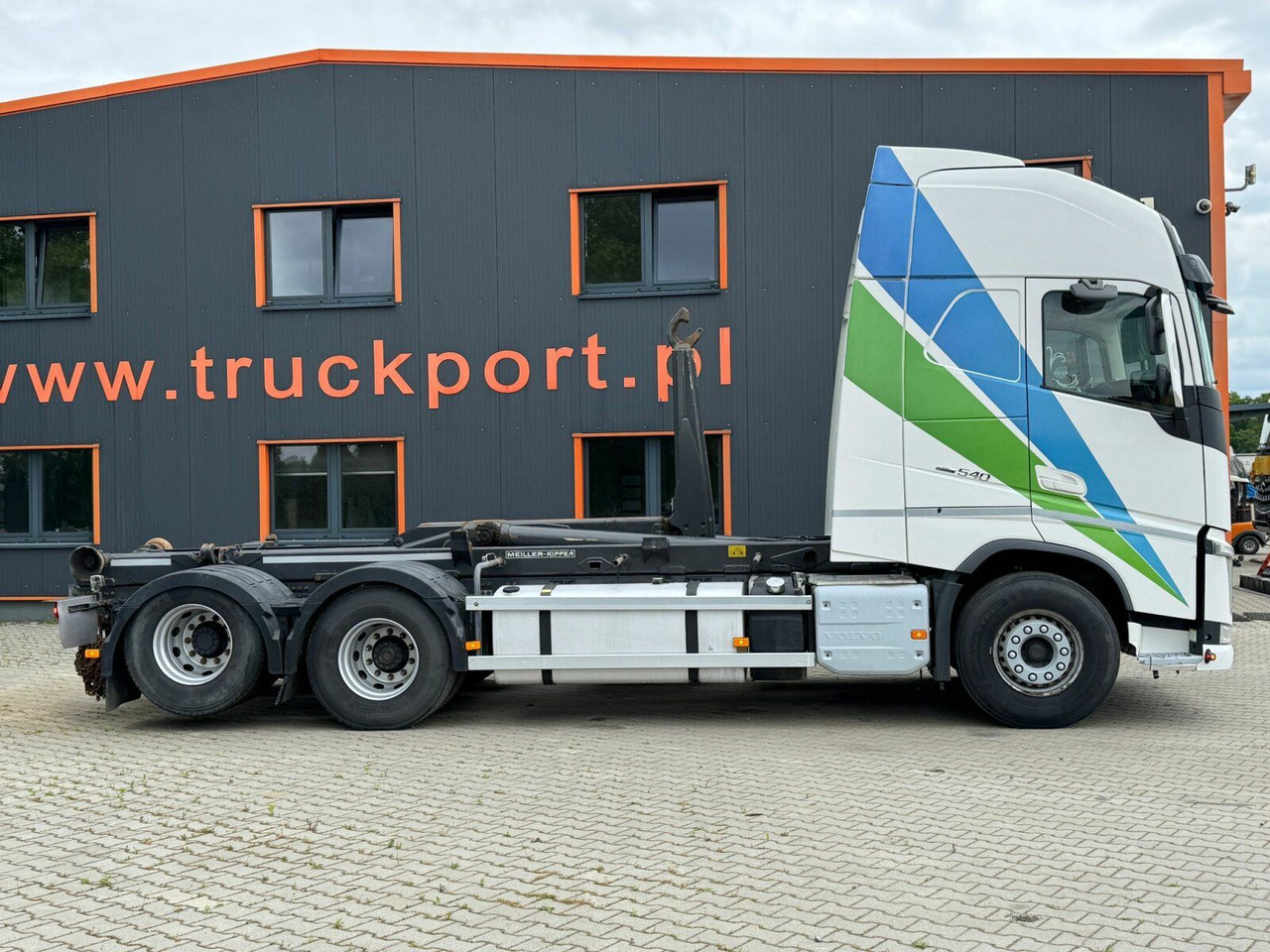 Volvo FH 540 6x2 Abrollkipper MEILLER RK 26.67 - Krokbil: bilde 4 Volvo FH 540 6x2 Abrollkipper MEILLER RK 26.67 - Krokbil: bilde 4