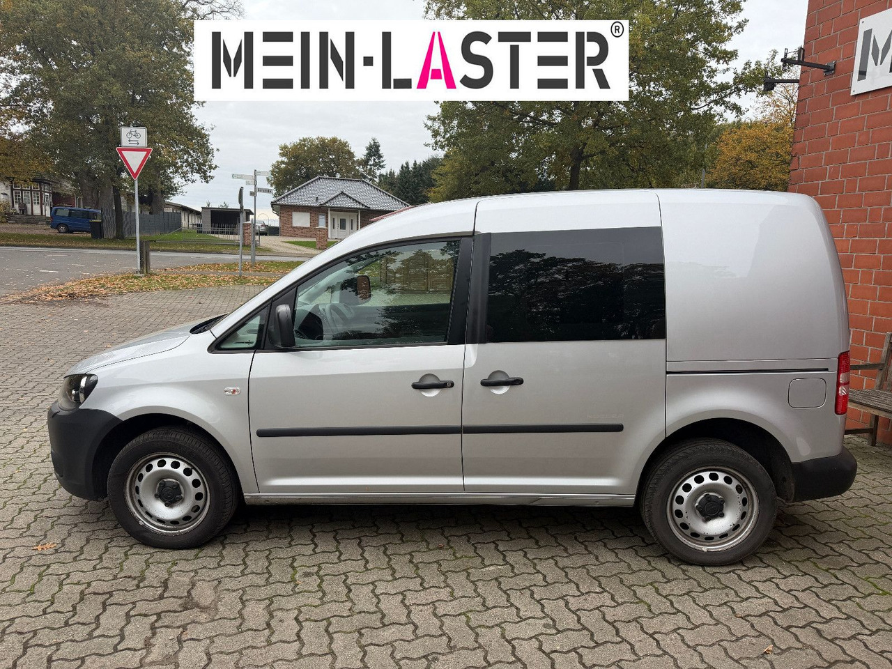 Volkswagen Caddy 2.0 TDI Kasten Soccer 4Motion Automatik - Stasjonsvogn: bilde 4 Volkswagen Caddy 2.0 TDI Kasten Soccer 4Motion Automatik - Stasjonsvogn: bilde 4