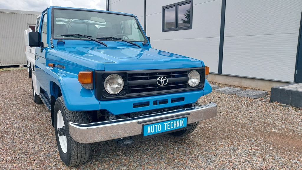 Toyota Land Cruiser COMBI HYDRO CLEANER Mini Combine - Vakuum lastebil: bilde 3 Toyota Land Cruiser COMBI HYDRO CLEANER Mini Combine - Vakuum lastebil: bilde 3