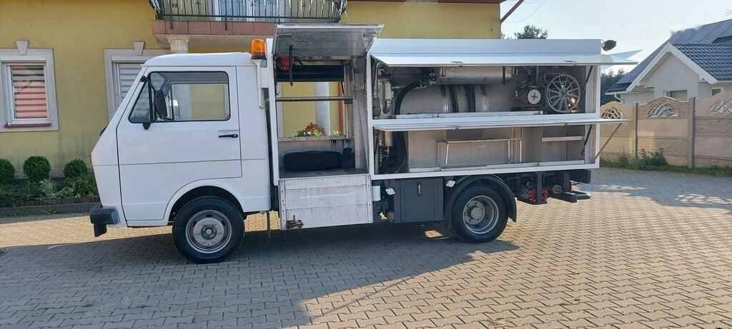 Volkswagen LT55 HOLZMANN Inox - Tankbil: bilde 2 Volkswagen LT55 HOLZMANN Inox - Tankbil: bilde 2