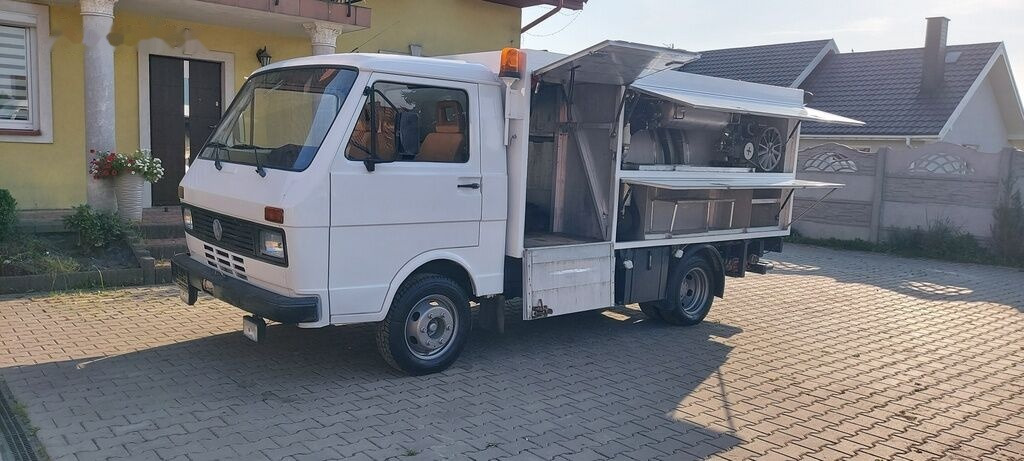 Volkswagen LT55 HOLZMANN Inox - Tankbil: bilde 1 Volkswagen LT55 HOLZMANN Inox - Tankbil: bilde 1