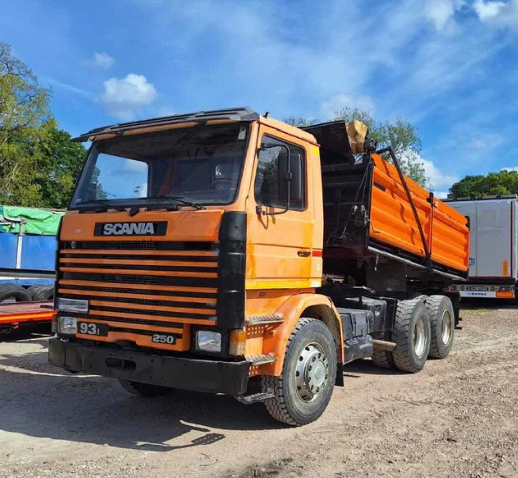 SCANIA 93.250 - Tippbil: bilde 3 SCANIA 93.250 - Tippbil: bilde 3