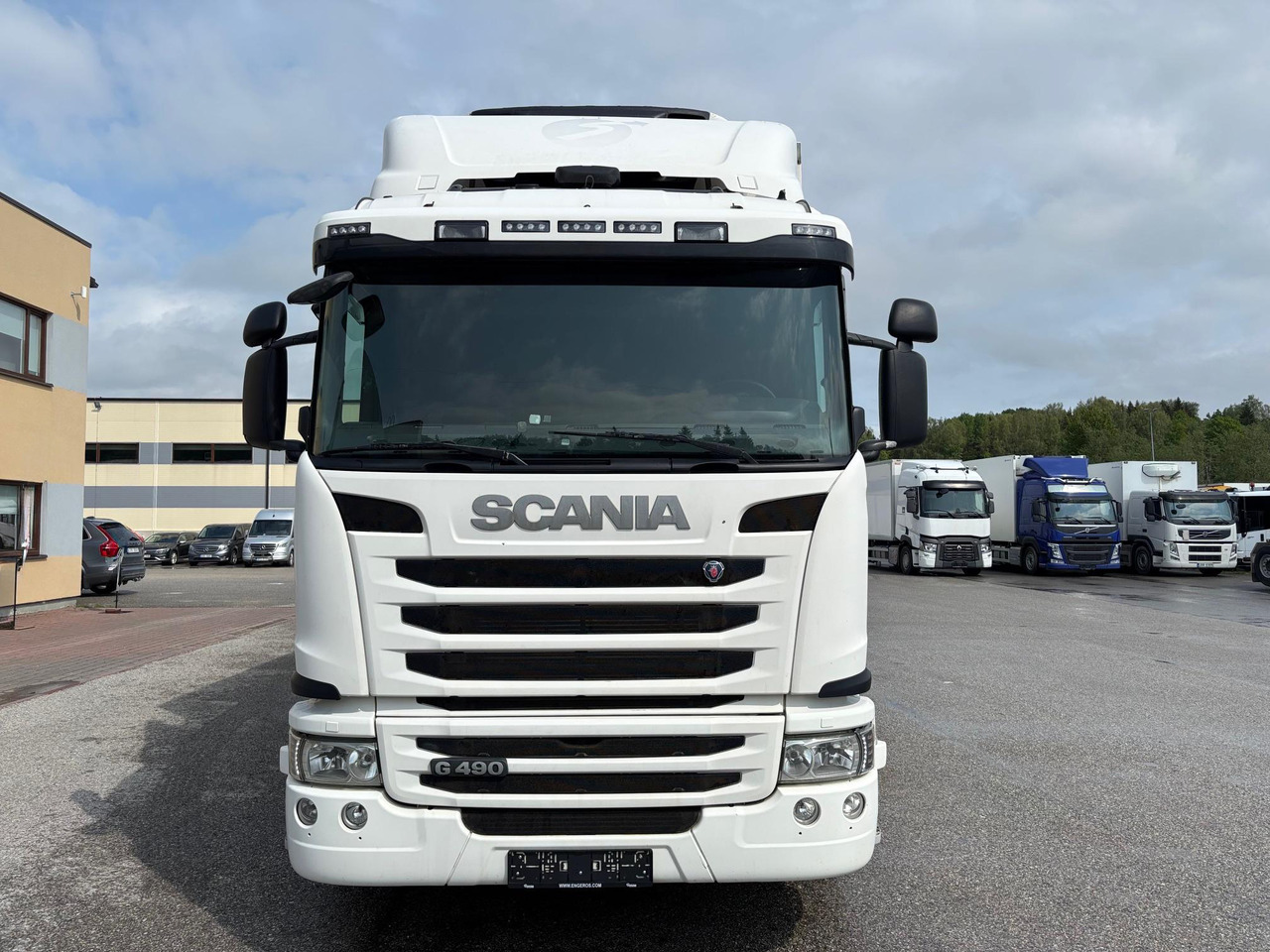SCANIA G490 - Lastebil med kjøl: bilde 2 SCANIA G490 - Lastebil med kjøl: bilde 2