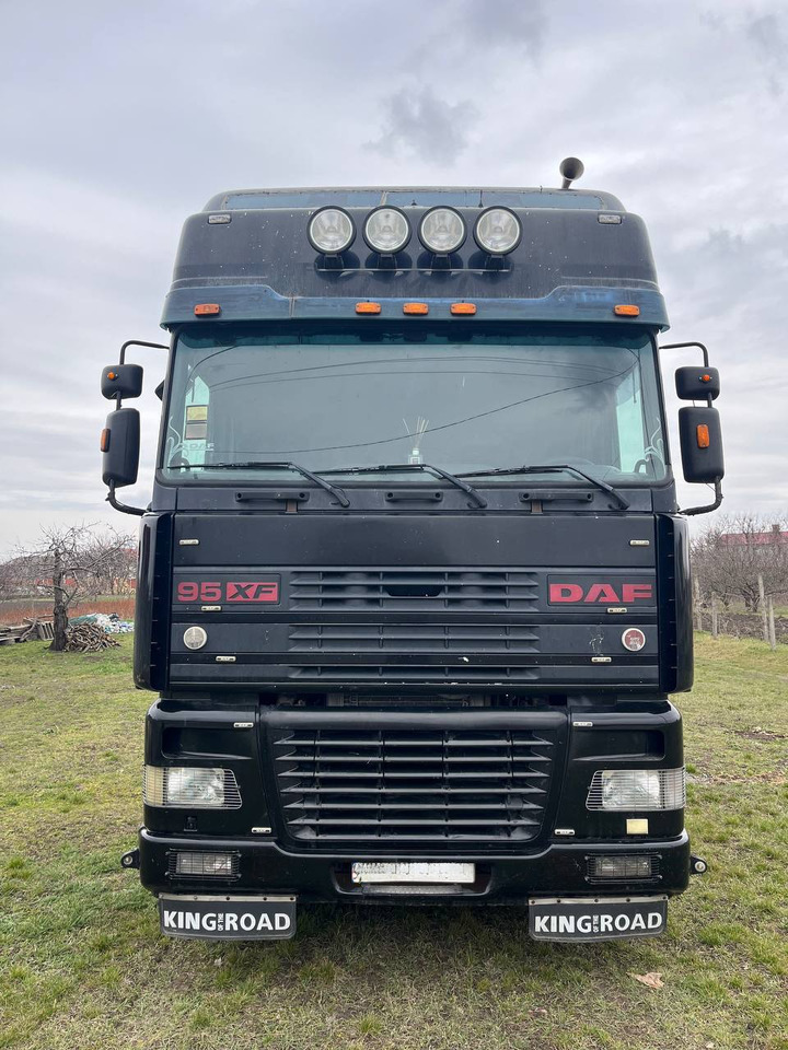 DAF 95XF480 - Trekkvogn: bilde 2 DAF 95XF480 - Trekkvogn: bilde 2
