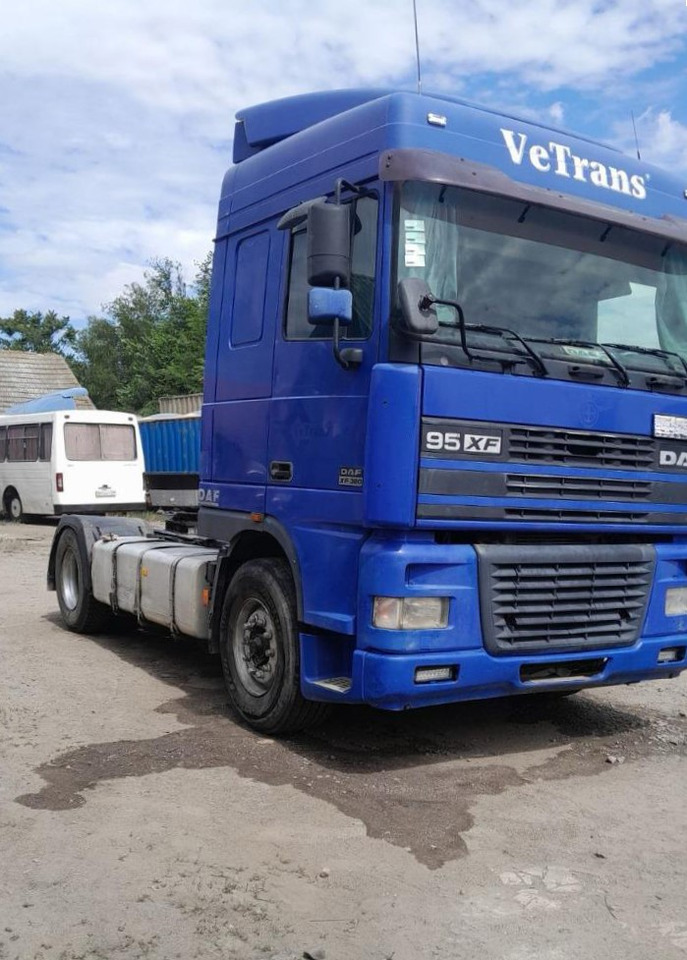 DAF XF 95.380 - Trekkvogn: bilde 1 DAF XF 95.380 - Trekkvogn: bilde 1
