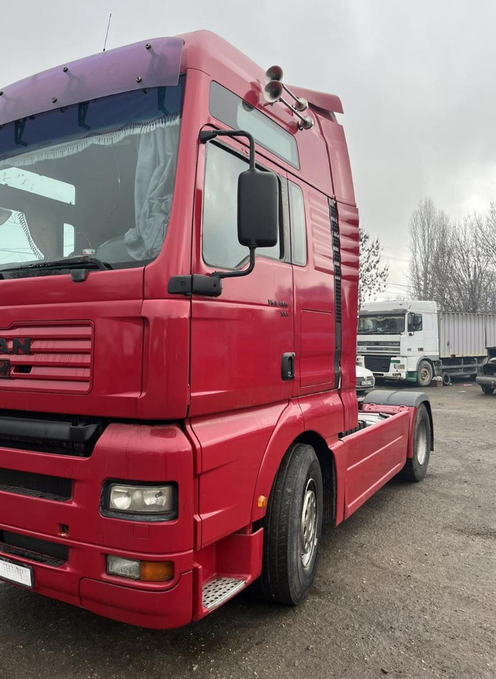 MAN 19.460 TGA ID1721S - Trekkvogn: bilde 3 MAN 19.460 TGA ID1721S - Trekkvogn: bilde 3