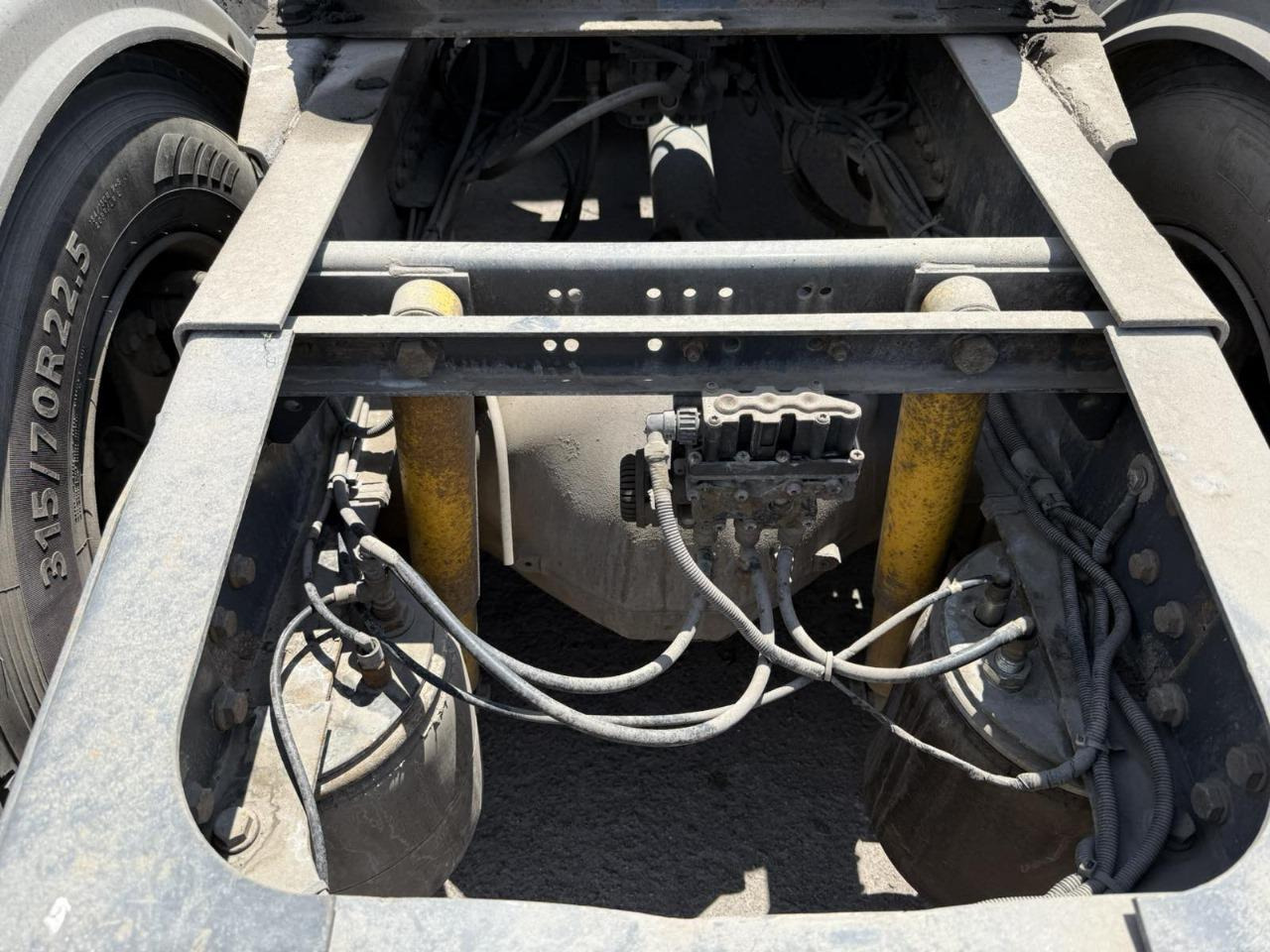 RENAULT Magnum 440 - Trekkvogn: bilde 5 RENAULT Magnum 440 - Trekkvogn: bilde 5