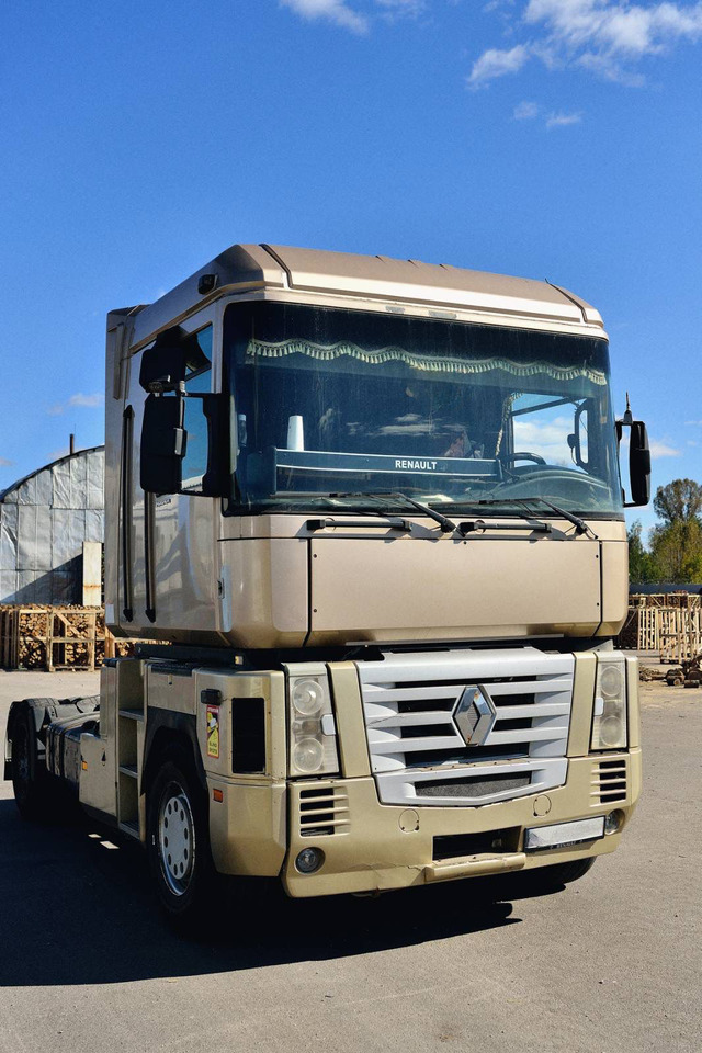 RENAULT Magnum 440 - Trekkvogn: bilde 1 RENAULT Magnum 440 - Trekkvogn: bilde 1