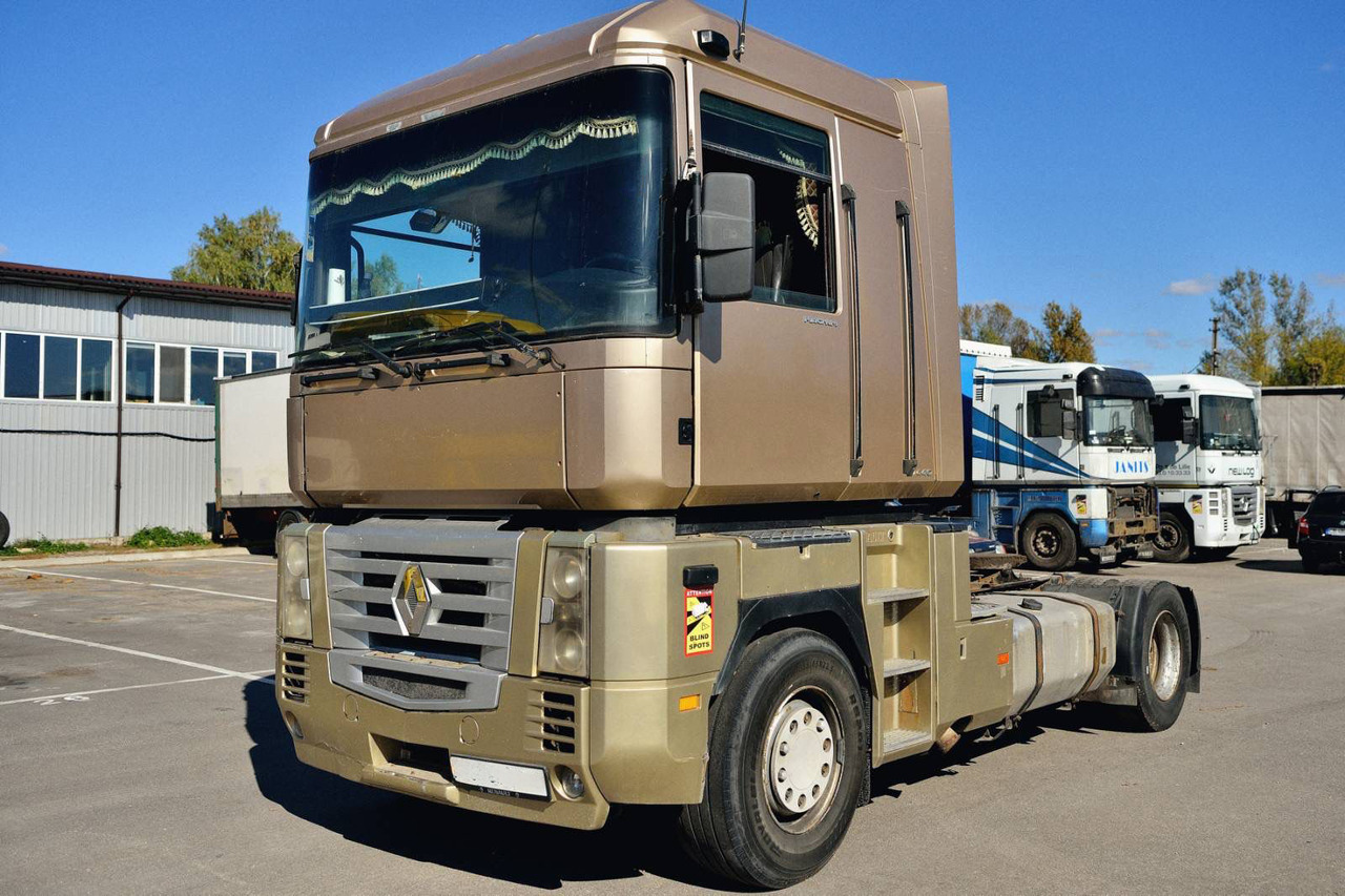 RENAULT Magnum 440 - Trekkvogn: bilde 4 RENAULT Magnum 440 - Trekkvogn: bilde 4