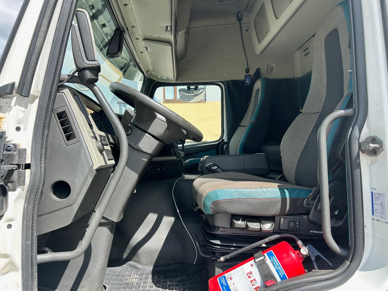 Chassis lastebil VOLVO FM330: bilde 12