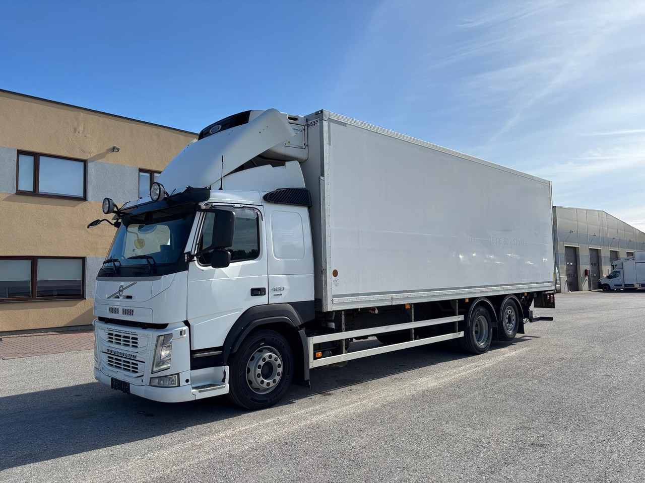VOLVO FM460 - Lastebil med kjøl: bilde 2 VOLVO FM460 - Lastebil med kjøl: bilde 2