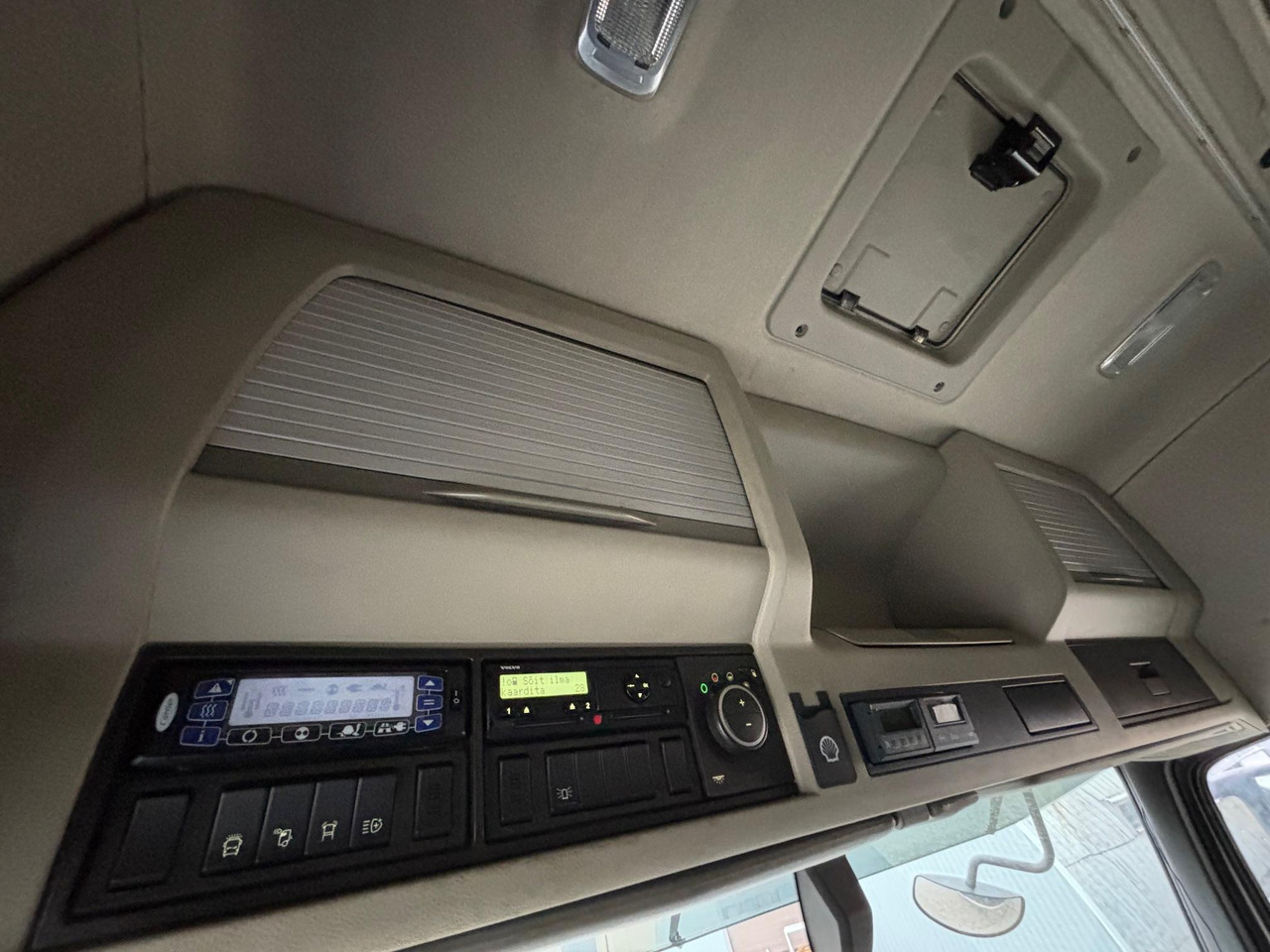 Lastebil med kjøl VOLVO FM500: bilde 13 Lastebil med kjøl VOLVO FM500: bilde 13