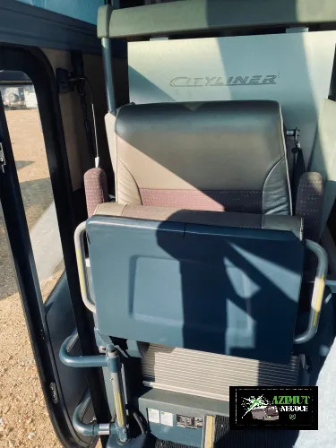 NEOPLAN - Turistbuss: bilde 4 NEOPLAN - Turistbuss: bilde 4