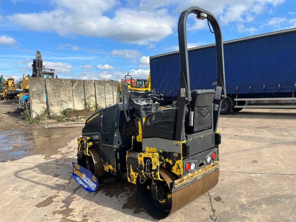 Bomag BW 100 AD M-5 - Vegvals: bilde 4 Bomag BW 100 AD M-5 - Vegvals: bilde 4