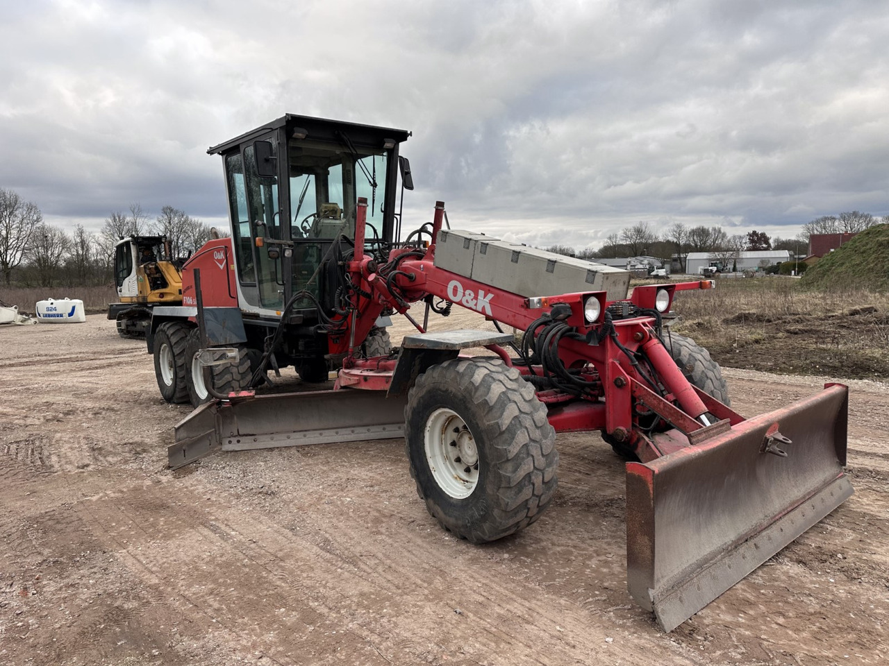 NEW HOLLAND F 106.5 - 6x6 Laser Topcon- Klima Cummins 6 Zyl. - Grader: bilde 4 NEW HOLLAND F 106.5 - 6x6 Laser Topcon- Klima Cummins 6 Zyl. - Grader: bilde 4