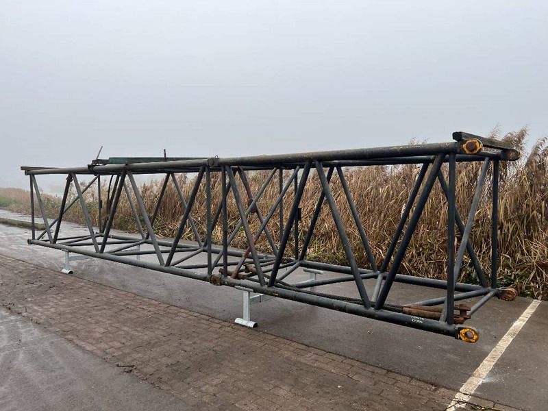 Hitachi KH 300 - Lastebilkran for Bygg og anlegg: bilde 2 Hitachi KH 300 - Lastebilkran for Bygg og anlegg: bilde 2