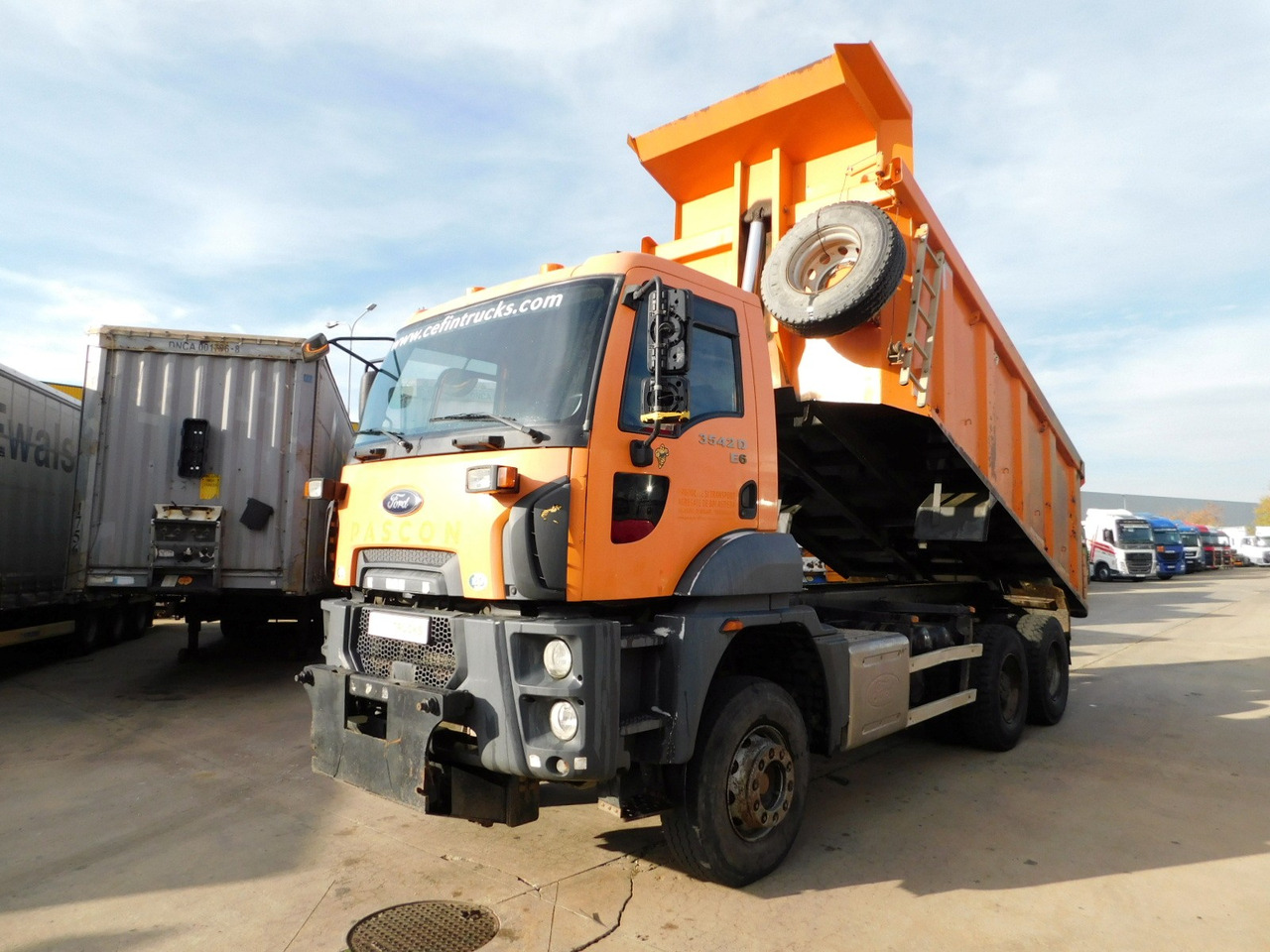 Ford 3542d 6x4 dcab e6 16s2230 - Tippbil: bilde 1 Ford 3542d 6x4 dcab e6 16s2230 - Tippbil: bilde 1