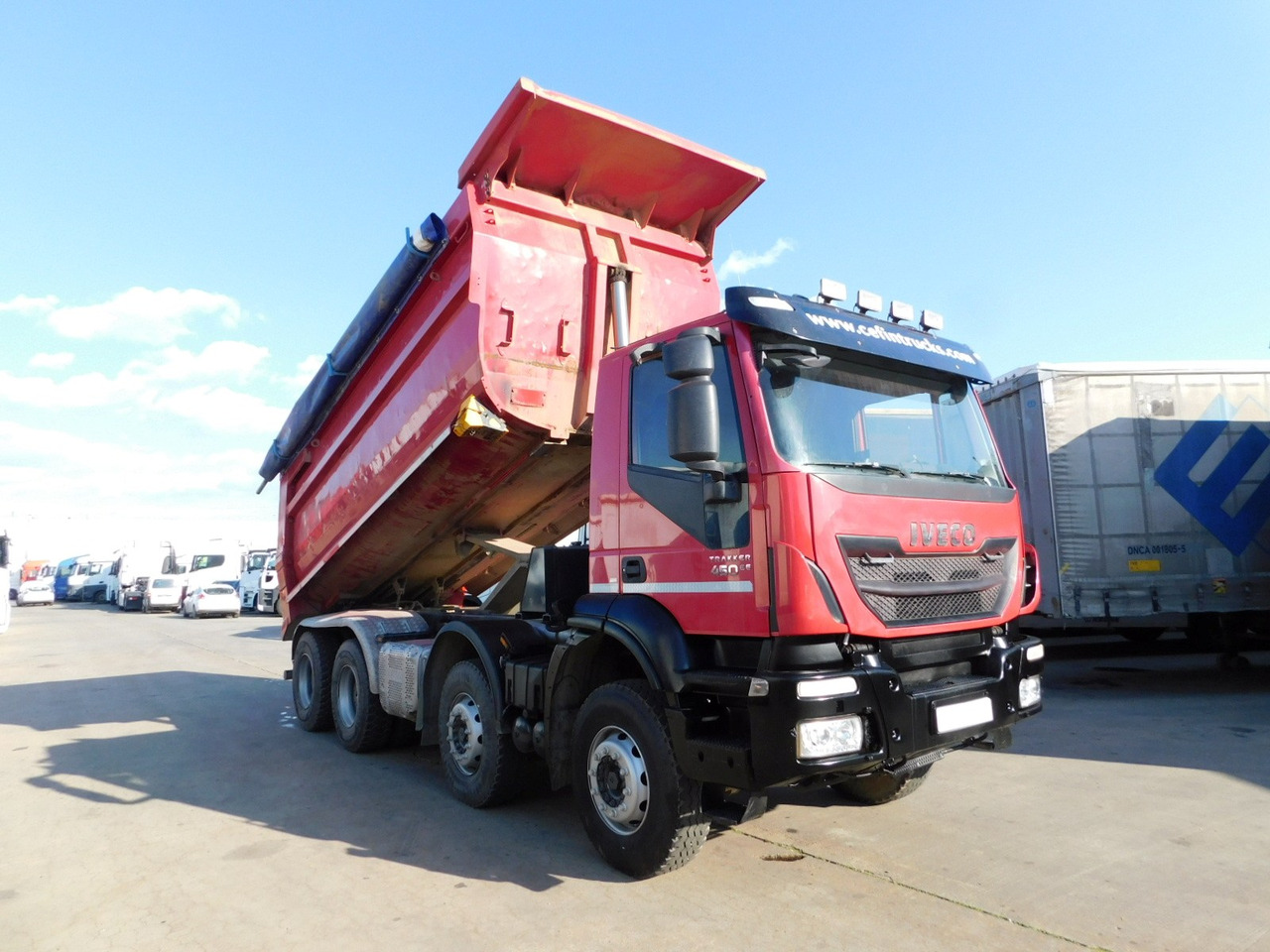 Iveco Trakker 450 - Tippbil: bilde 2 Iveco Trakker 450 - Tippbil: bilde 2