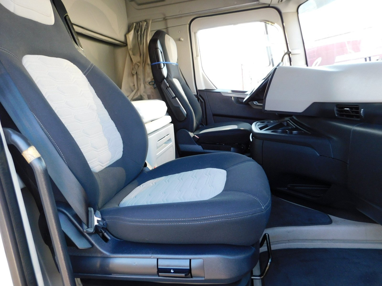 Ford F max 4x2 scab e6 12s2620 - Trekkvogn: bilde 5 Ford F max 4x2 scab e6 12s2620 - Trekkvogn: bilde 5