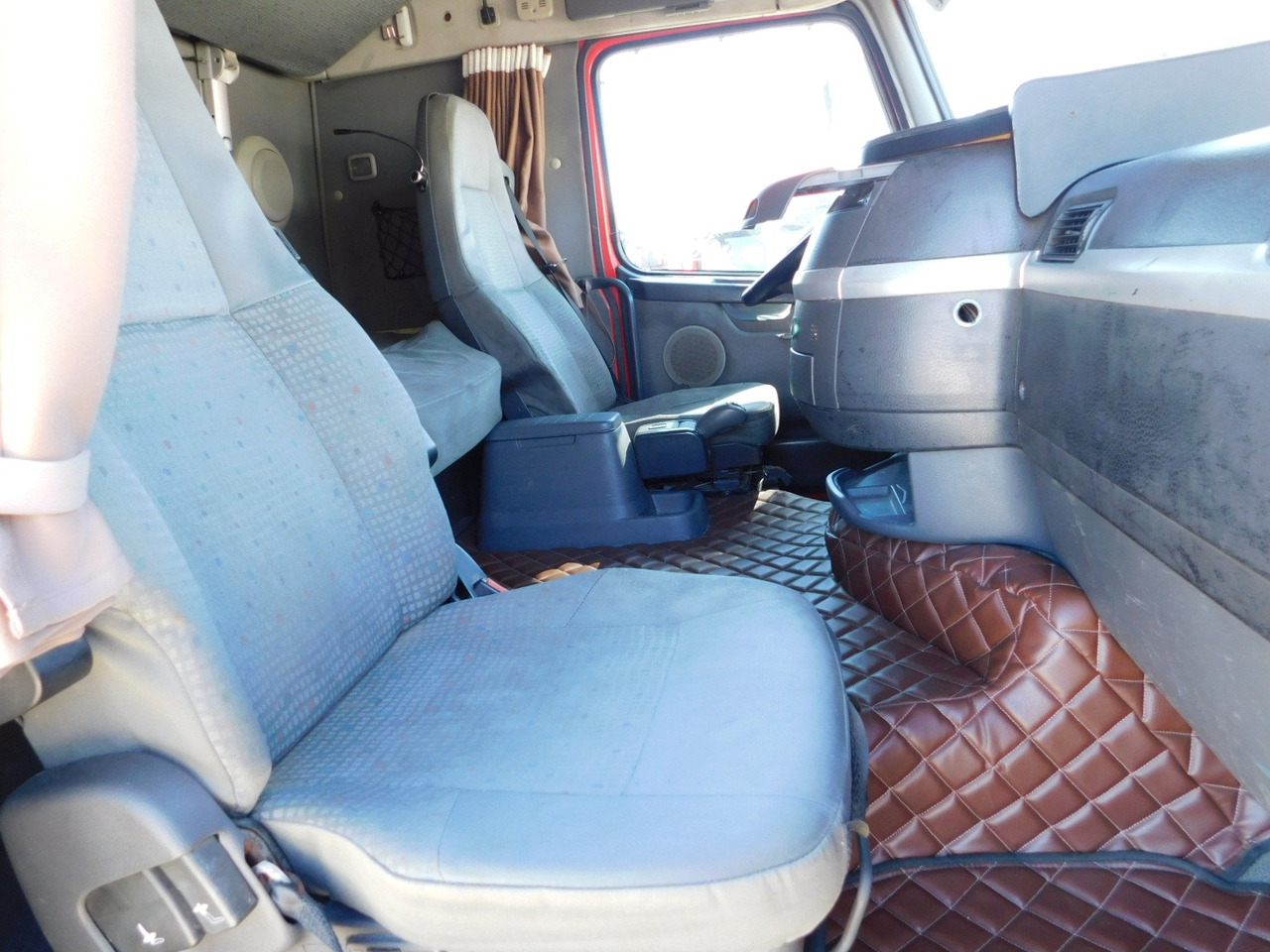 Volvo Fh 12 420 fh42 tb - Trekkvogn: bilde 5 Volvo Fh 12 420 fh42 tb - Trekkvogn: bilde 5