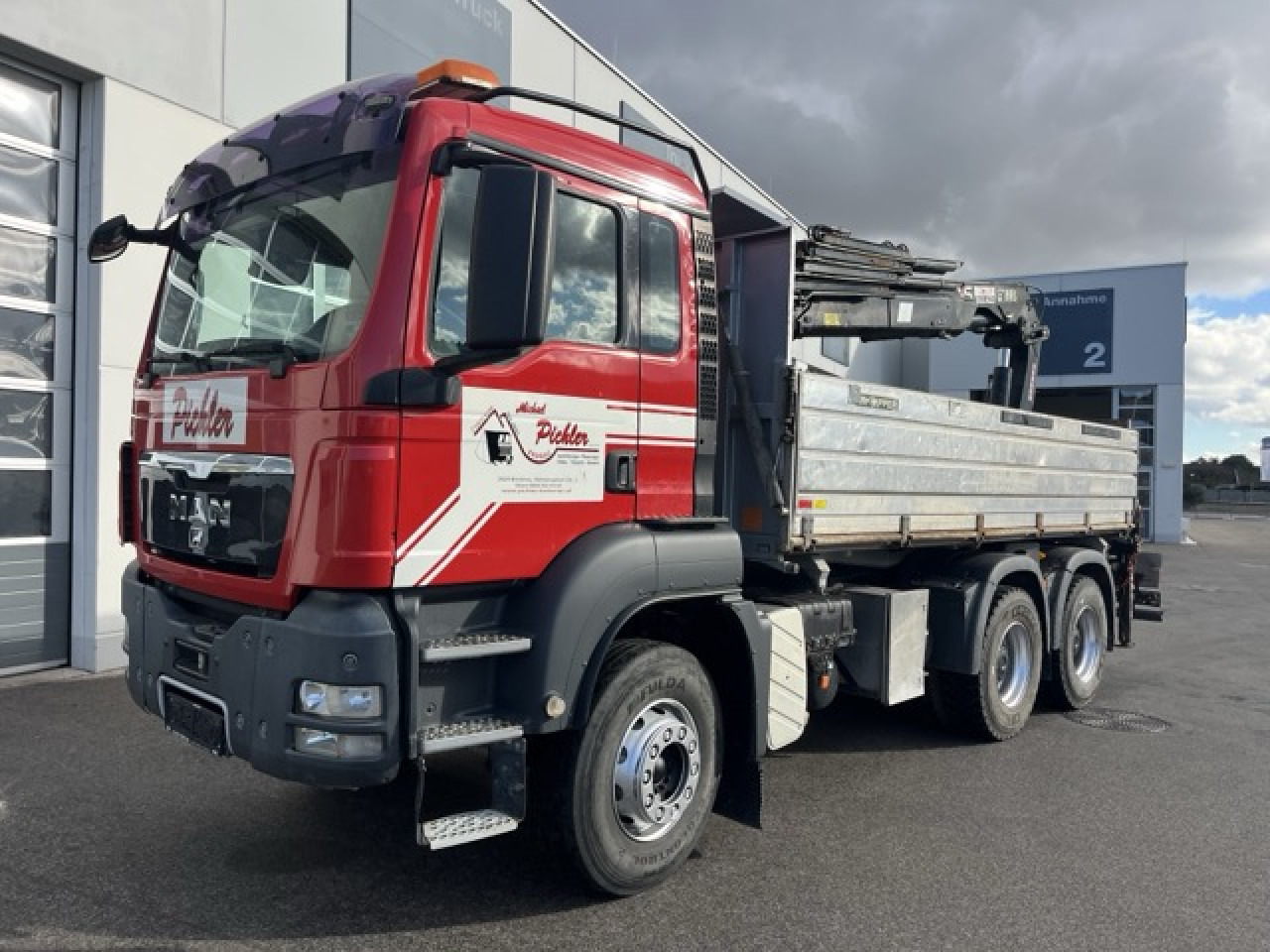 MAN TGS 33.440 6x4 BB mit Heckkran HIAB 166ES-4 Euro5 - Tippbil, Kranbil: bilde 1 MAN TGS 33.440 6x4 BB mit Heckkran HIAB 166ES-4 Euro5 - Tippbil, Kranbil: bilde 1