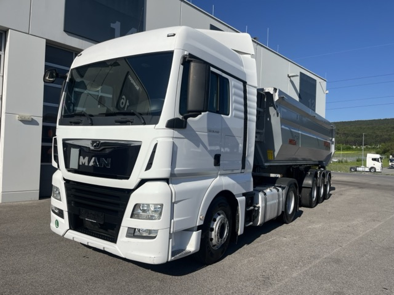 MAN TGX 18.460 4x2 BLS mit Kipphydraulik Euro6 Klima - Trekkvogn: bilde 1 MAN TGX 18.460 4x2 BLS mit Kipphydraulik Euro6 Klima - Trekkvogn: bilde 1