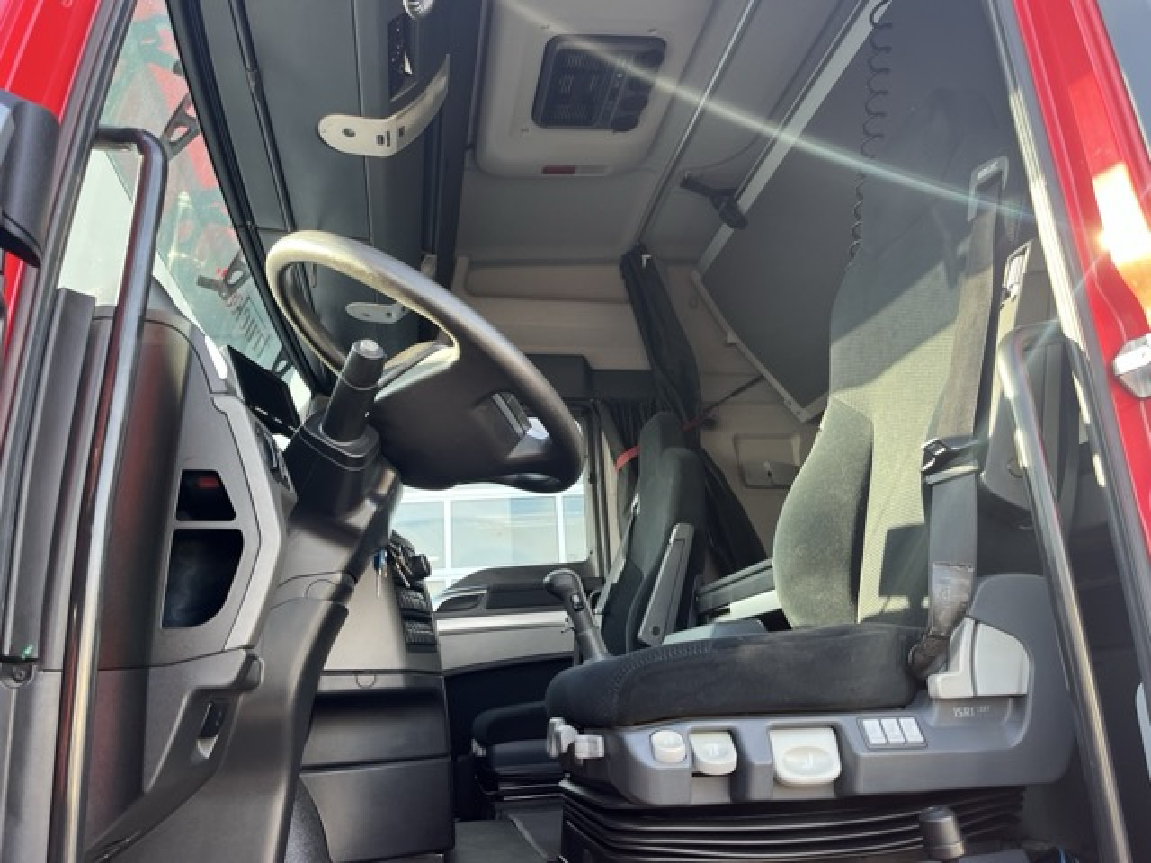 MAN TGX 26.480 6x4 BLS Euro6 Intarder Klima Luftfeder - Trekkvogn: bilde 4 MAN TGX 26.480 6x4 BLS Euro6 Intarder Klima Luftfeder - Trekkvogn: bilde 4