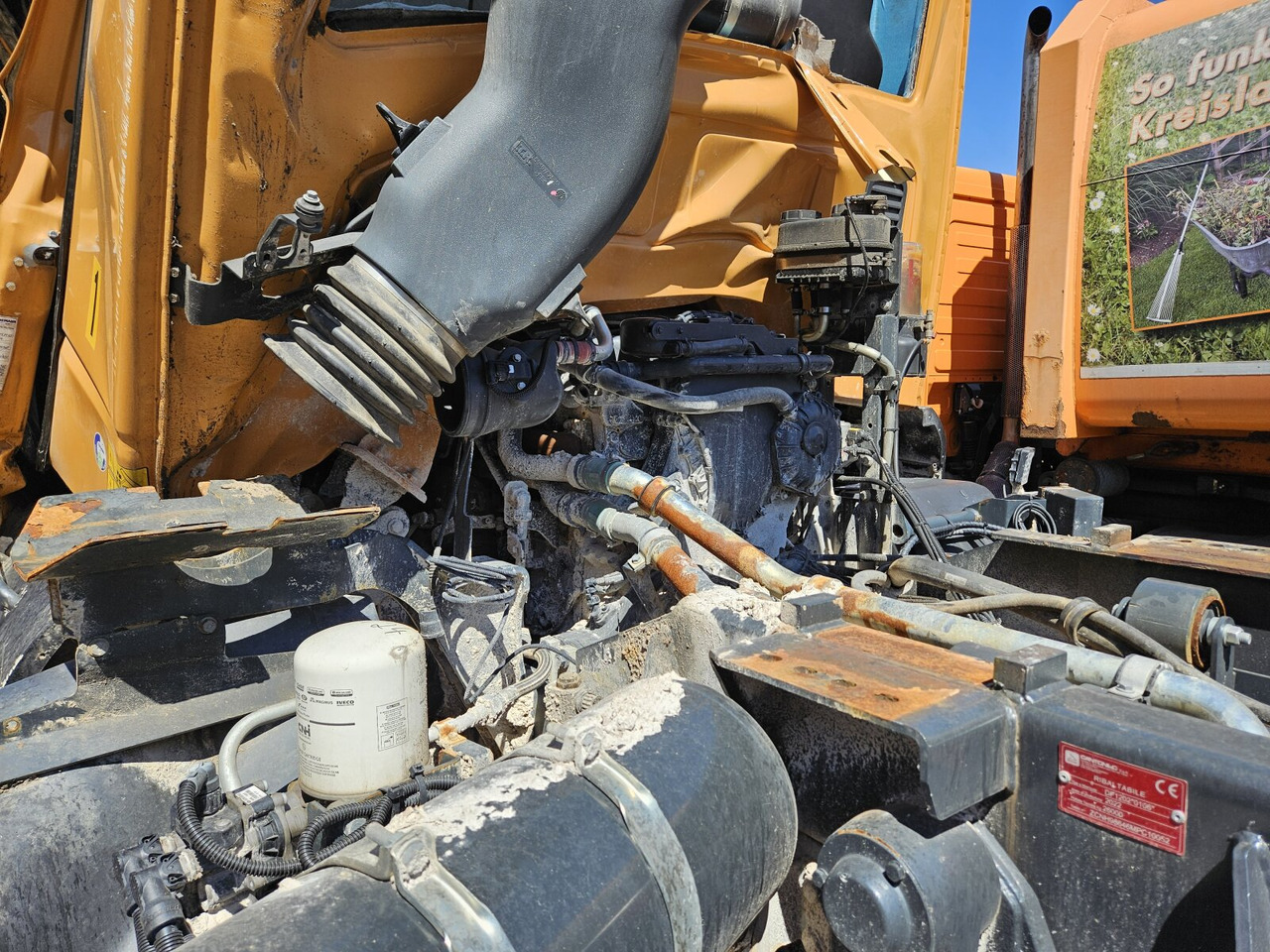 ASTRA HD9 86.50-90 8x6 ASTRA HD9 86.50-90 8x6, Unfallschaden, Cursor 13 - Chassis lastebil: bilde 2 ASTRA HD9 86.50-90 8x6 ASTRA HD9 86.50-90 8x6, Unfallschaden, Cursor 13 - Chassis lastebil: bilde 2