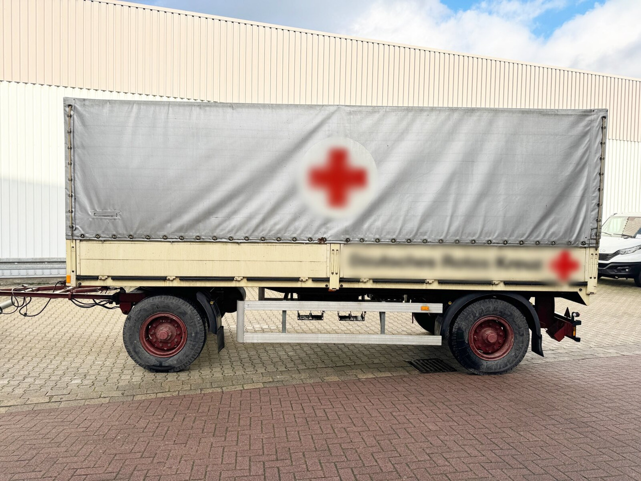 Bauer-Zeppelin Pritschenanhänger Bauer-Zeppelin Pritschenanhänger - Planhenger/ Flathenger: bilde 4 Bauer-Zeppelin Pritschenanhänger Bauer-Zeppelin Pritschenanhänger - Planhenger/ Flathenger: bilde 4