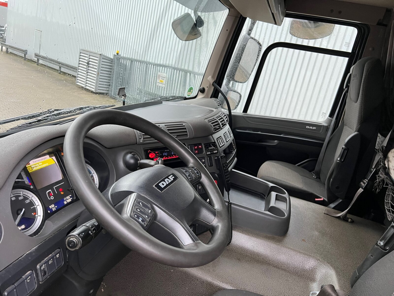 DAF CF 290 4x2 CF 290 4x2, Tele-Absetzer - Liftdumper lastebil: bilde 4 DAF CF 290 4x2 CF 290 4x2, Tele-Absetzer - Liftdumper lastebil: bilde 4