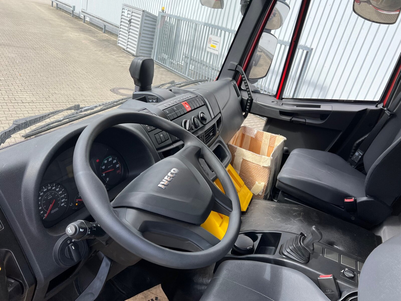 EuroCargo ML160E32 4x2 EuroCargo ML160E32 4x2, Feuerwehr - Krokbil: bilde 4 EuroCargo ML160E32 4x2 EuroCargo ML160E32 4x2, Feuerwehr - Krokbil: bilde 4