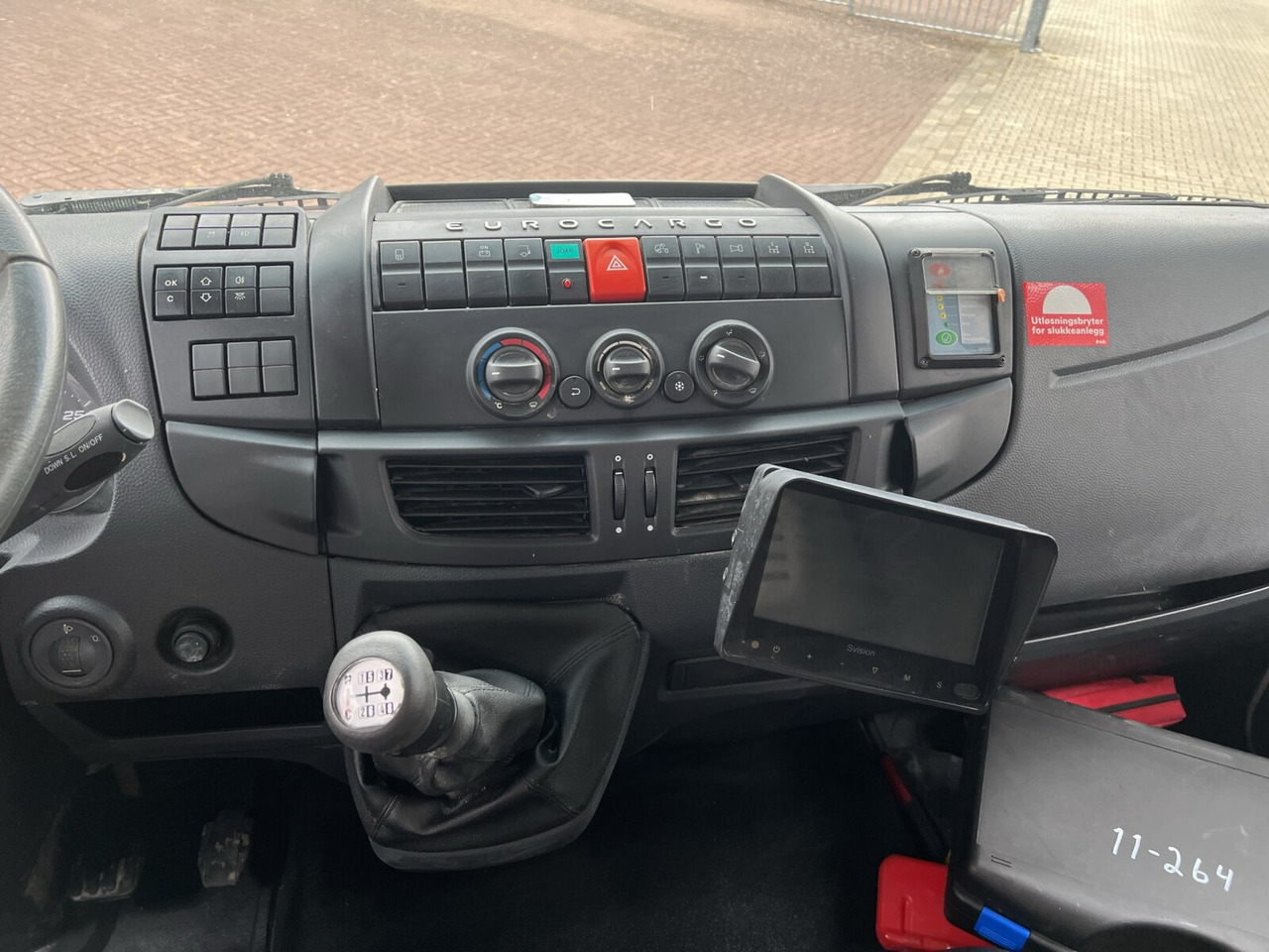 EuroCargo ML190EL32 4x2 EuroCargo ML190EL32 4x2 - Tippbil: bilde 4 EuroCargo ML190EL32 4x2 EuroCargo ML190EL32 4x2 - Tippbil: bilde 4