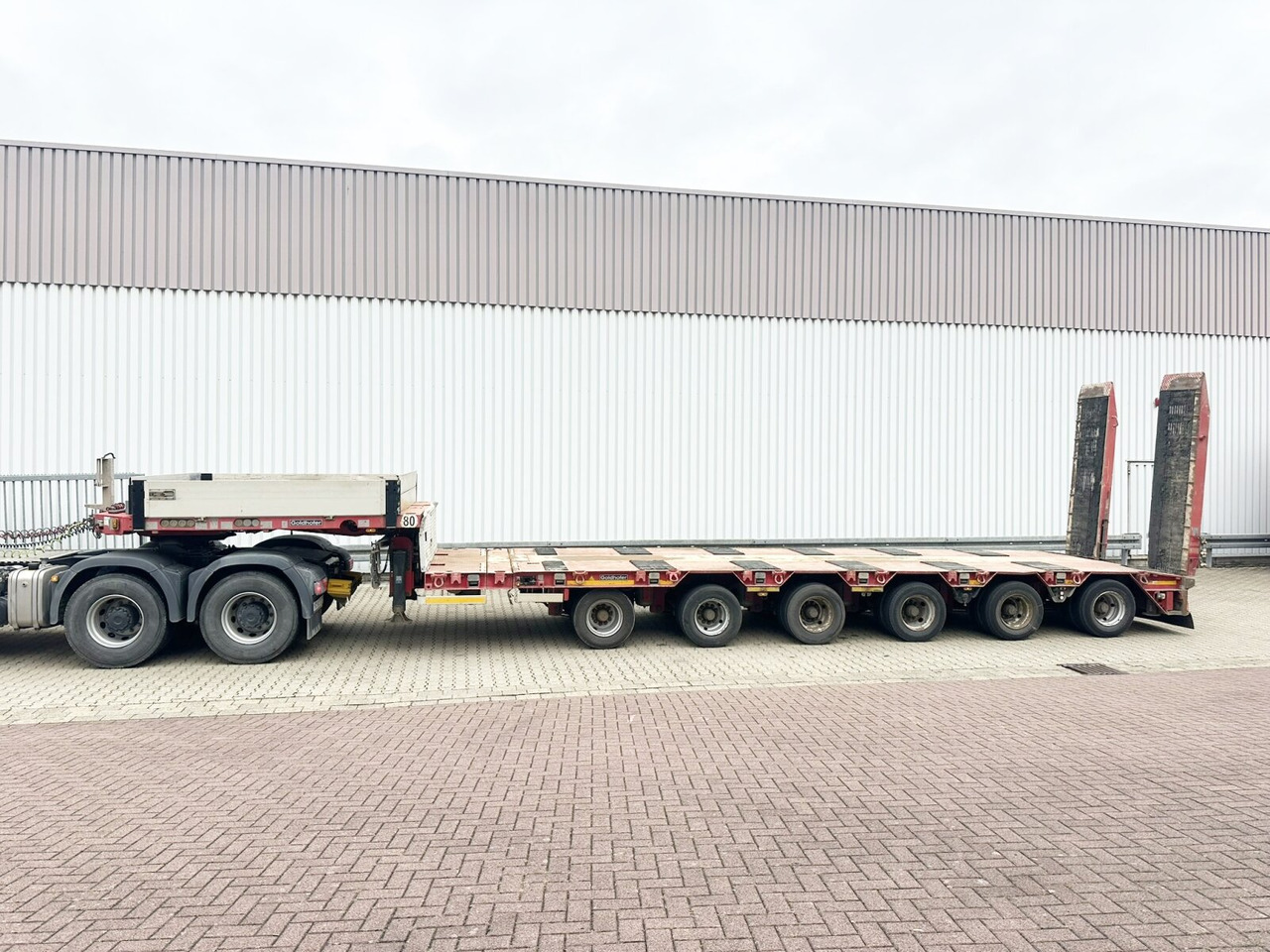 Goldhofer STZ L 6-67/80 A STZ-L 6-67/80 A, 6 Achsen, 86.000kg Ges.-Gew. - Lavloader semitrailer: bilde 3 Goldhofer STZ L 6-67/80 A STZ-L 6-67/80 A, 6 Achsen, 86.000kg Ges.-Gew. - Lavloader semitrailer: bilde 3