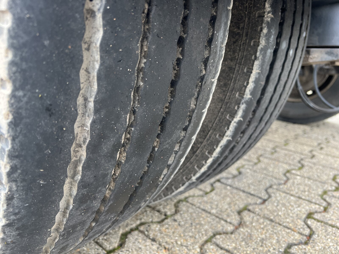 HSA 18.65 Schlittenabroller HUEFFERMANN HSA 18.65 Schlittenabroller - Krokhenger/ Liftdumper henger: bilde 3 HSA 18.65 Schlittenabroller HUEFFERMANN HSA 18.65 Schlittenabroller - Krokhenger/ Liftdumper henger: bilde 3