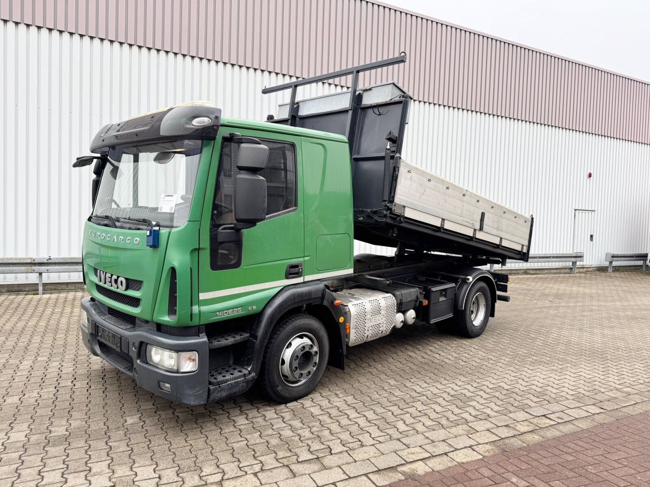 Iveco EuroCargo ML140E25 4x2 EuroCargo ML140E25 4x2, 2x AHK - Tippbil: bilde 1 Iveco EuroCargo ML140E25 4x2 EuroCargo ML140E25 4x2, 2x AHK - Tippbil: bilde 1