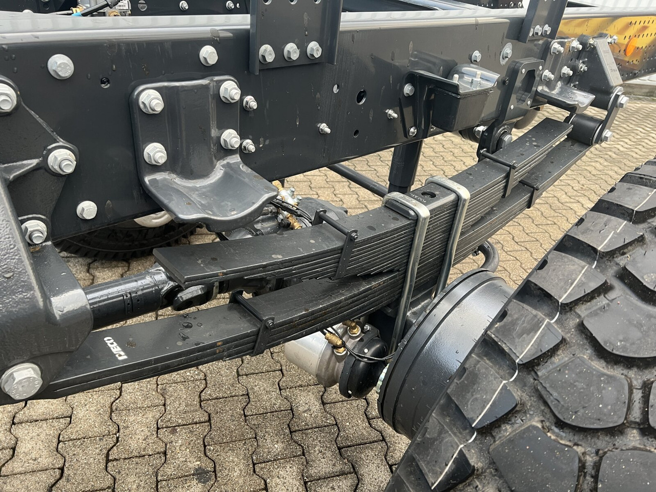 Iveco EuroCargo ML150E24 WS 4x4 EuroCargo ML150E24 WS 4x4, Euro3, mehrfach Vorhanden! - Chassis lastebil: bilde 4 Iveco EuroCargo ML150E24 WS 4x4 EuroCargo ML150E24 WS 4x4, Euro3, mehrfach Vorhanden! - Chassis lastebil: bilde 4