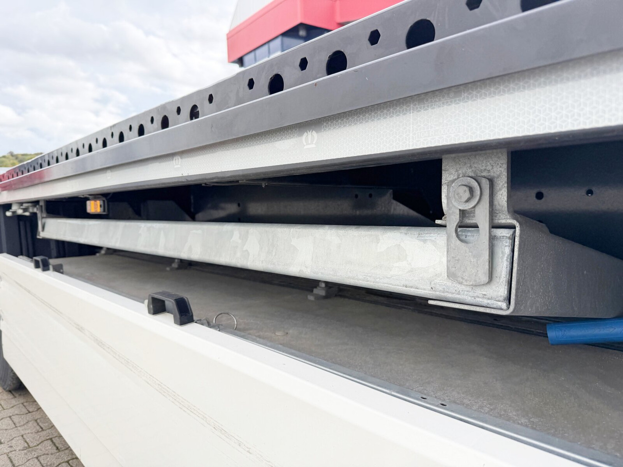 Krone SDP 27 SDP 27, Liftachse, Twist-Locks, 20/2x20/40Fuß, Neuwertig! - Åpen semitrailer: bilde 2 Krone SDP 27 SDP 27, Liftachse, Twist-Locks, 20/2x20/40Fuß, Neuwertig! - Åpen semitrailer: bilde 2